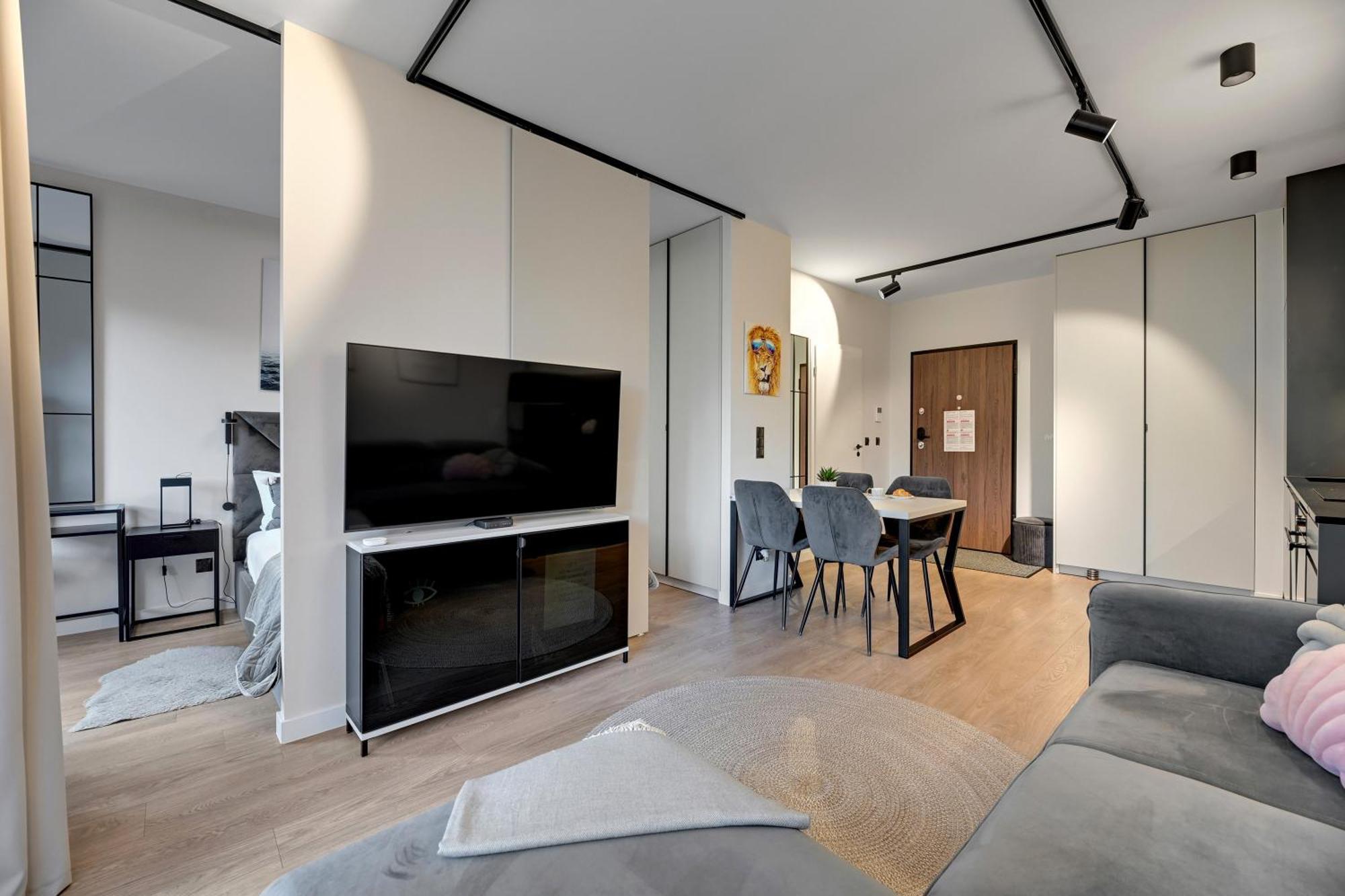 Scala City Center Premium Studios By Lion Apartments กดัญสก์ ภายนอก รูปภาพ